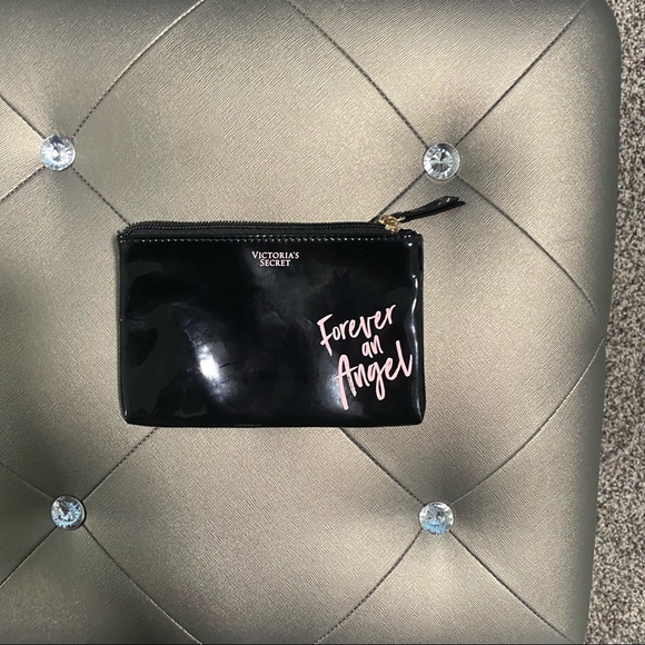 VS Travel Set - Picture 6 of 7